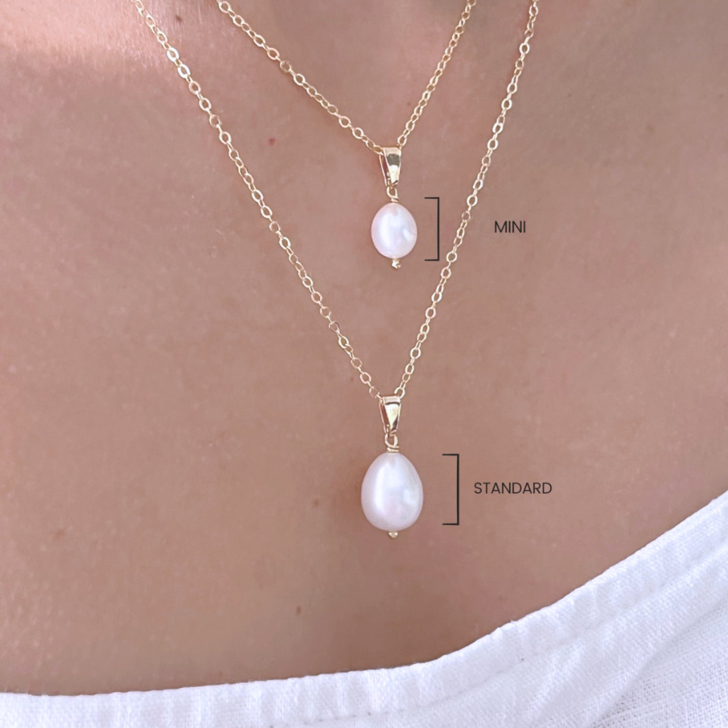 Alessia Oval Pearl Necklace