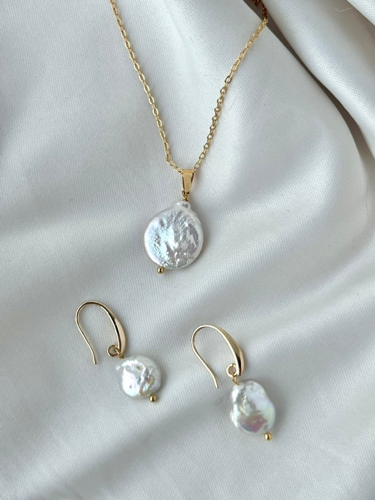 Mia Coin Pearl Necklace & Set