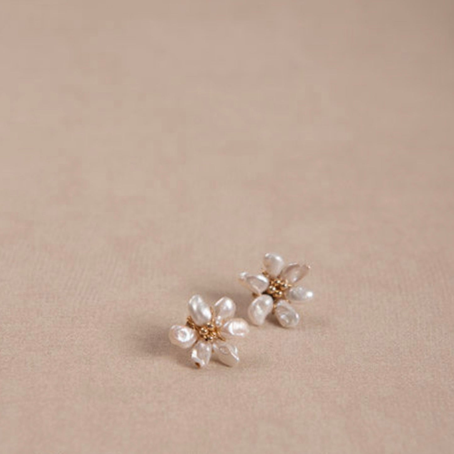 Victoria Keishi Pearl Earrings