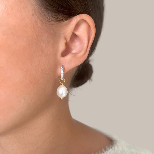 Juliette Oval Pearl Hoop Earrings