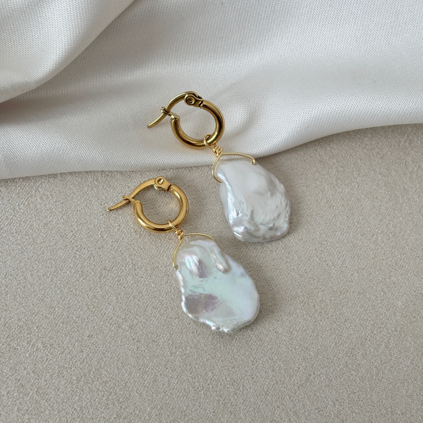 Ada Petal Pearl Hoop Earrings