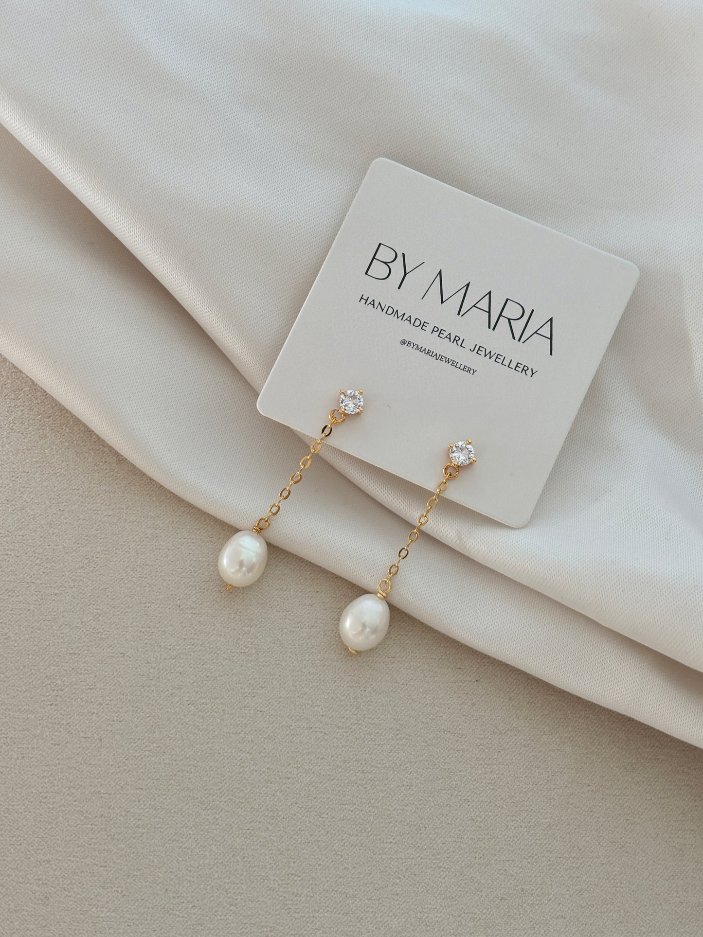 Grace Oval Pearl Drop Earrings