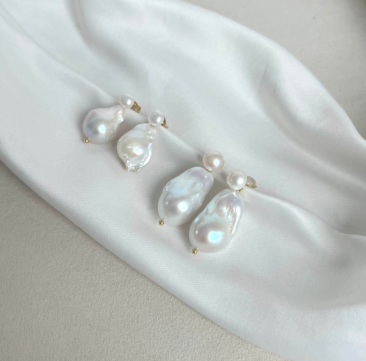 Mara Large Pearl Earrings