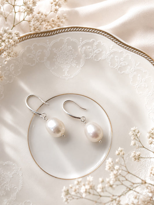 Georgia Oval Pearl Hook Earrings