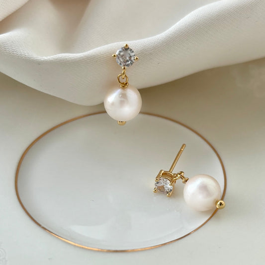 ELEONOR DIAMOND STYLE PEARL DROP EARRINGS