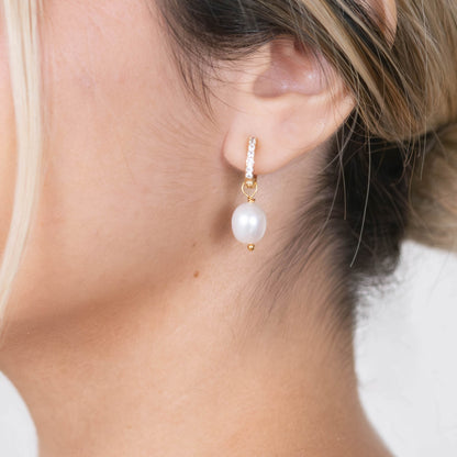 JULIETTE PEARL HOOP EARRINGS