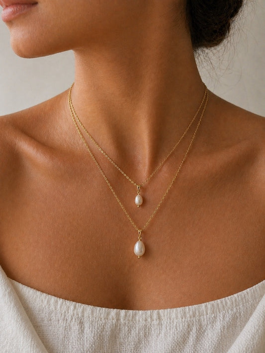 Alessia Oval Pearl Necklace