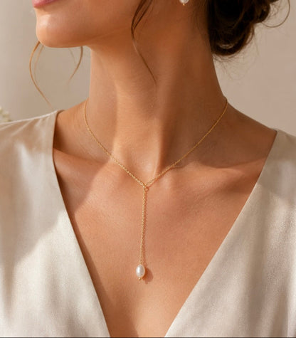 Ava Pearl Lariat Necklace