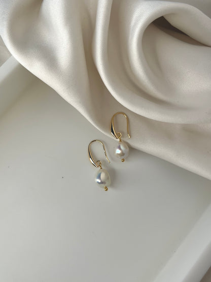 LILY PEARL EARRINGS