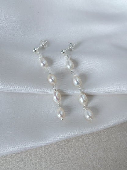 EVE SEED PEARL EARRINGS