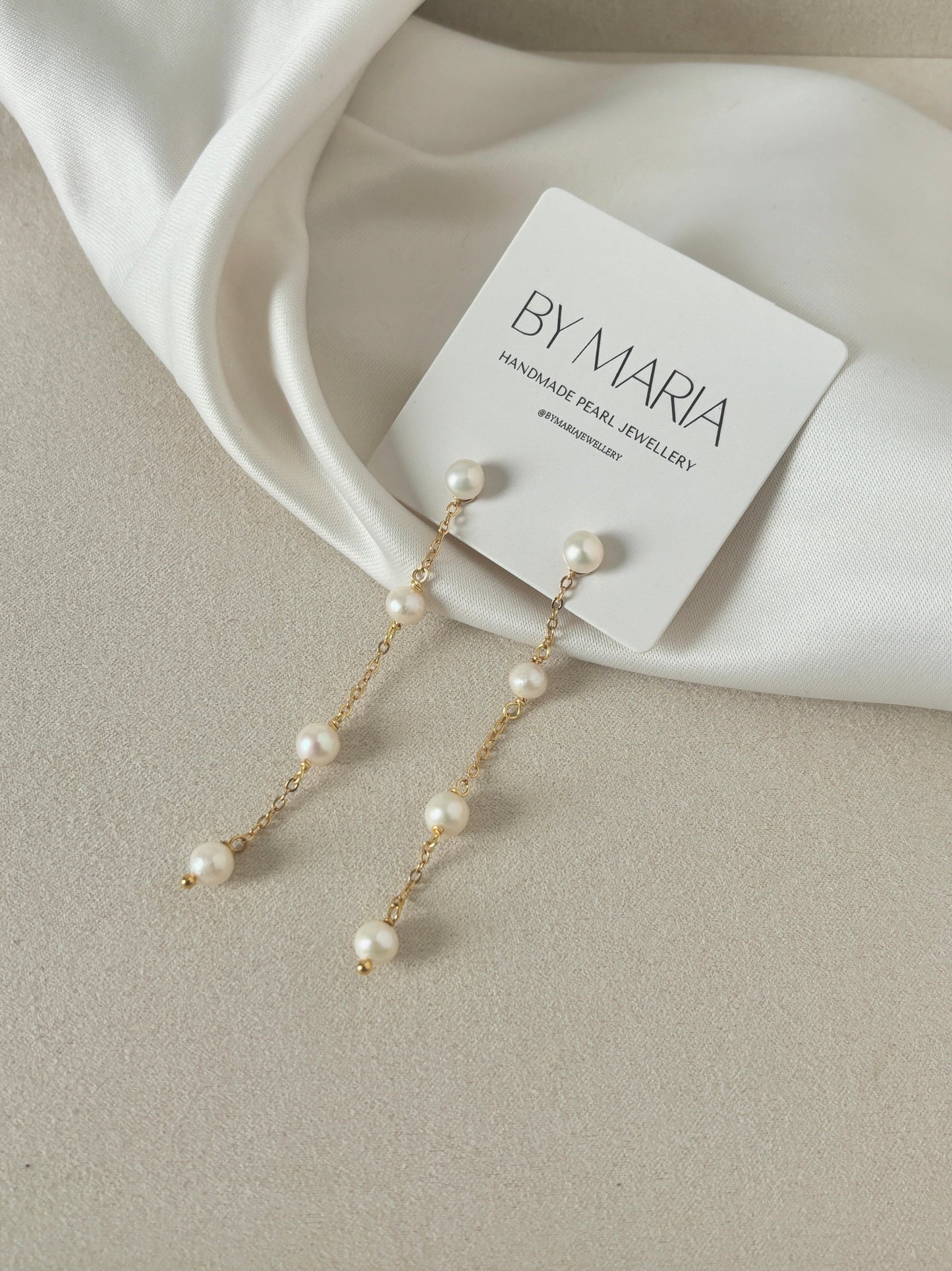 BEA PEARL LONG DROP EARRINGS