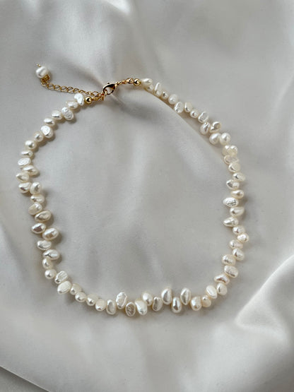 DIANA PEARL NECKLACE