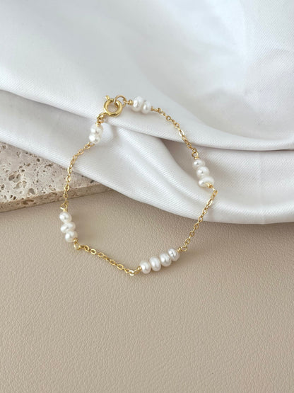 PARIS PEARL BRACELET