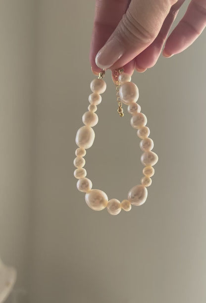 Alana Pearl Bracelet